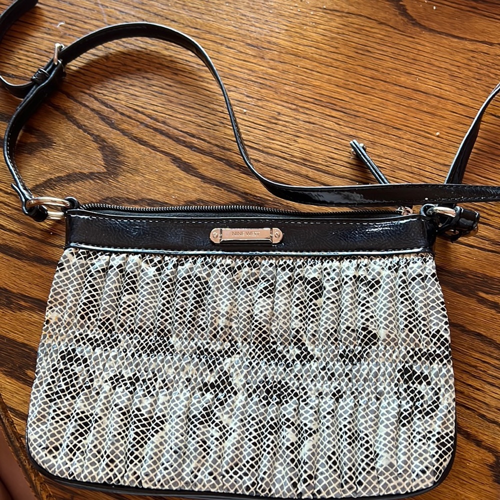 NINE WEST - Snakeskin mini crossbody